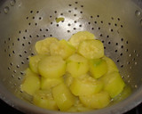 Foto del paso 1 de la receta: Crema de calabacín con toque de hierbabuena