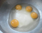 Foto del paso 1 de la receta: Bizcochuelo de almendras con miel