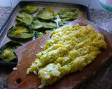 Foto del paso 2 de la receta: Zapallitos rellenos de carne y arroz