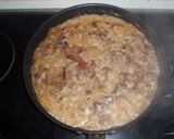 Foto del paso 3 de la receta: Arroz con pasas y setas