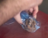 Foto del paso 3 de la receta: Semi-esfera de chocolate rellena de helado