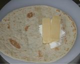 Foto del paso 2 de la receta: Tortillas mexicanas con pollo y calabacín