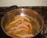 Foto del paso 2 de la receta: Conejo con gambas