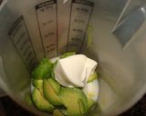 Foto del paso 3 de la receta: Crema fria de calabacín y aguacate (Carme)