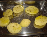 Foto del paso 1 de la receta: Pollo al horno con langostinos al cava