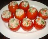 Foto del paso 3 de la receta Tomates rellenos con ensaladilla y atún
