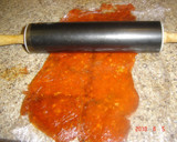 Foto del paso 3 de la receta: Coca de sobrasada y miel
