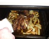 Foto del paso 4 de la receta: Carne al horno con papas