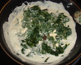 Foto del paso 3 de la receta: Espinacas en salsa roquefort
