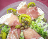Foto del paso 4 de la receta: Ensalada con tortitas de arroz