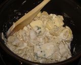 Foto del paso 2 de la receta: Tortellini al roquefort