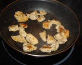 Foto del paso 1 de la receta: Brochetas de queso y pollo a la naranja