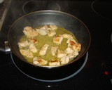 Foto del paso 2 de la receta: Brochetas de queso y pollo a la naranja