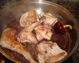 Foto del paso 2 de la receta: Conejo con frutos secos en salsa