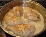 Foto del paso 3 de la receta: Muslos de pollo en pepitoria