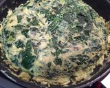 Foto del paso 6 de la receta: Tortilla de espinacas y acelgas