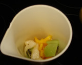 Foto del paso 2 de la receta: Batido de frutas con grosella