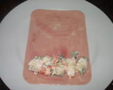 Foto del paso 3 de la receta: Ensalada con rollitos primavera