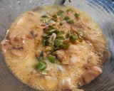 Foto del paso 6 de la receta: Tortilla de bacalao y champiñones