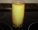 Foto del paso 4 de la receta: Batido de frutas tricolor