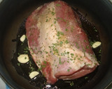 Foto del paso 5 de la receta: Lomo de cerdo mechado con puré de manzana