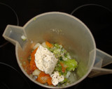 Foto del paso 2 de la receta: Crema fría de verduras y crudités