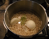 Foto del paso 1 de la receta: Puré frío de judías blancas con tomate
