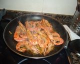 Foto del paso 2 de la receta: Gambas a la plancha con ajo y perejil