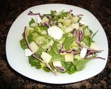 Foto del paso 2 de la receta: Ensalada de quesos con miel