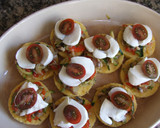 Foto del paso 6 de la receta: Muffins de polenta con cobertura de verduras