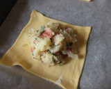 Foto del paso 2 de la receta: Hojaldres de cebollas y patatas