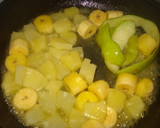 Foto del paso 7 de la receta: Brochetas de frutas caramelizadas con crema inglesa