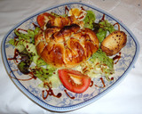 Foto del paso 6 de la receta: Ensalada con queso de cabra en hojaldre