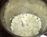 Foto del paso 1 de la receta: Sopa crema de habas y cebolla