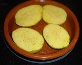 Foto del paso 1 de la receta: Patatas asadas a la pimienta con perejil