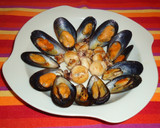 Foto del paso 4 de la receta: Sepietas con mejillones