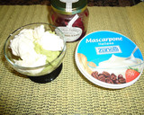 Foto del paso 2 de la receta: Aguacate con mascarpone y mermelada de frambuesa