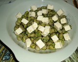 Foto del paso 3 de la receta Habas con queso feta y limón