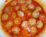 Foto del paso 9 de la receta: Brochetas de albóndigas en salsa de tomate