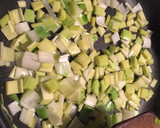 Foto del paso 3 de la receta: Berenjenas gratinadas con calabacín y tomate