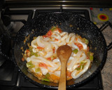 Foto del paso 3 de la receta: Lentejas con anillas de calamar