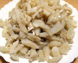 Foto del paso 1 de la receta: Bacalao con huevo y patata