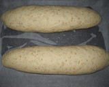 Foto del paso 5 de la receta: Barras de pan blanco con salvado y semillas de lino doradas