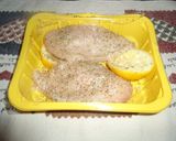 Foto del paso 1 de la receta: Pechugas de pollo especiadas con guarnición