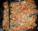 Foto del paso 6 de la receta: Calabacines rellenos de salchichas de ave