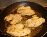 Foto del paso 3 de la receta: Filete de pescado a los 3 pimientos