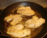 Foto del paso 3 de la receta: Filete de pescado a los 3 pimientos