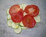 Foto del paso 3 de la receta: Papillote de pescado con hortalizas y fruta