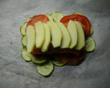 Foto del paso 5 de la receta: Papillote de pescado con hortalizas y fruta
