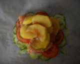 Foto del paso 6 de la receta: Papillote de pescado con hortalizas y fruta